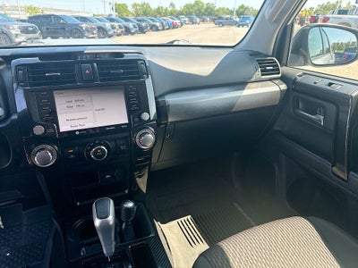 2021 Toyota 4Runner TRD Off-Road