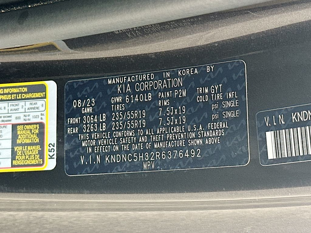 2024 Kia Carnival EX