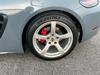 2018 Porsche 718 Cayman Base