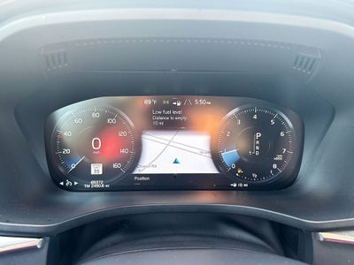 2021 Volvo XC60 T5 R-Design