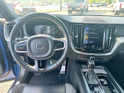 2021 Volvo XC60 T5 R-Design