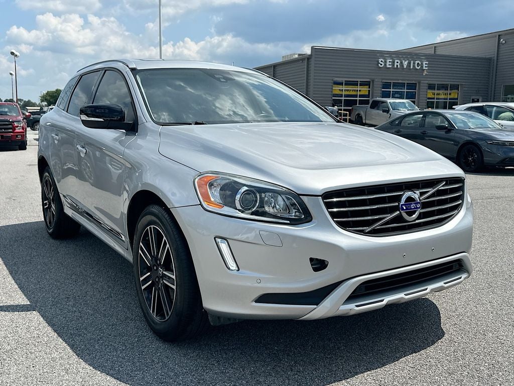 2017 Volvo XC60 T5 Dynamic