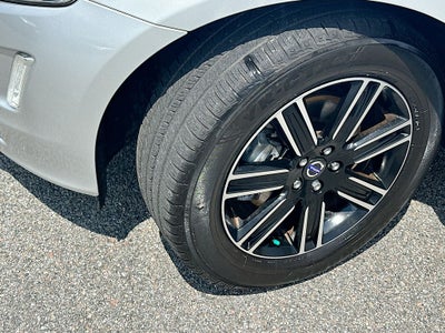 2017 Volvo XC60 T5 Dynamic