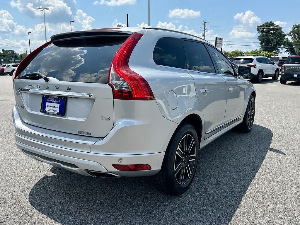 2017 Volvo XC60 T5 Dynamic