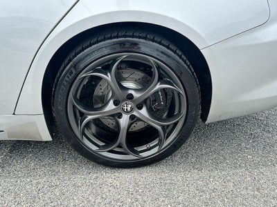 2019 Alfa Romeo Giulia Ti Sport Carbon