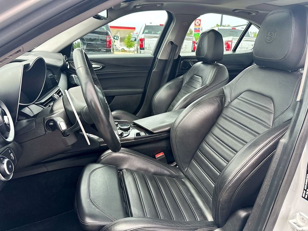 2019 Alfa Romeo Giulia Ti Sport Carbon
