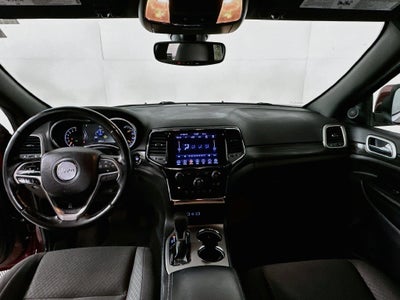2019 Jeep Grand Cherokee Laredo E
