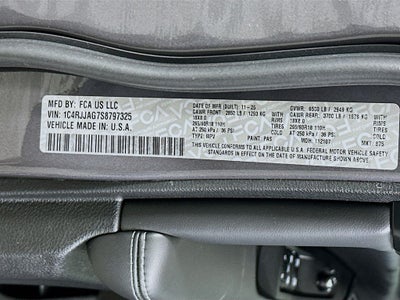 2025 Jeep Grand Cherokee L Laredo