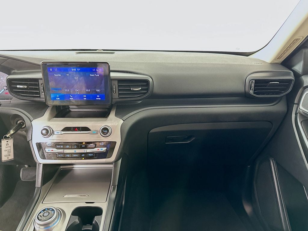 2020 Ford Explorer Base