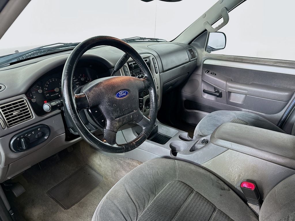 2003 Ford Explorer XLT