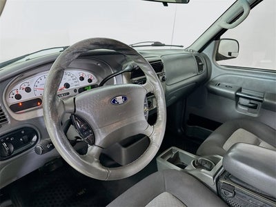 2004 Ford Explorer Sport Trac XLT