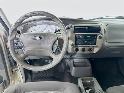 2004 Ford Explorer Sport Trac XLT