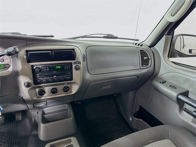 2004 Ford Explorer Sport Trac XLT