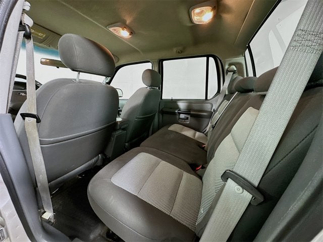 2004 Ford Explorer Sport Trac XLT
