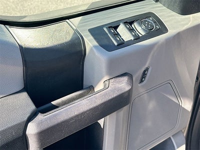 2017 Ford F-150 Base