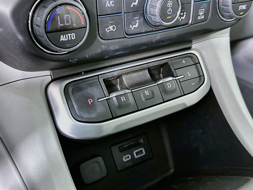 2021 GMC Acadia SLT