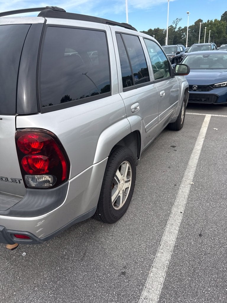 2004 Chevrolet TrailBlazer LT