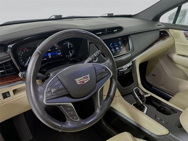 2018 Cadillac XT5 Premium Luxury FWD