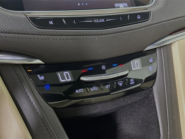 2018 Cadillac XT5 Premium Luxury FWD