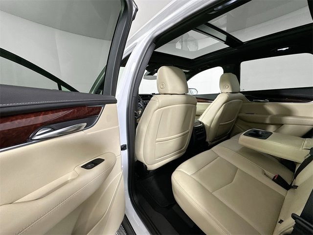 2018 Cadillac XT5 Premium Luxury FWD