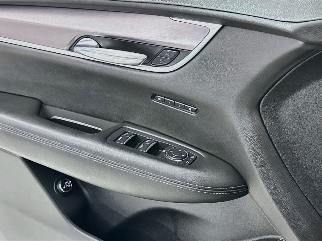 2021 Cadillac XT6 Luxury