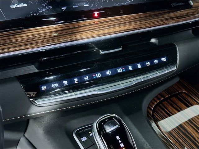 2021 Cadillac Escalade Luxury