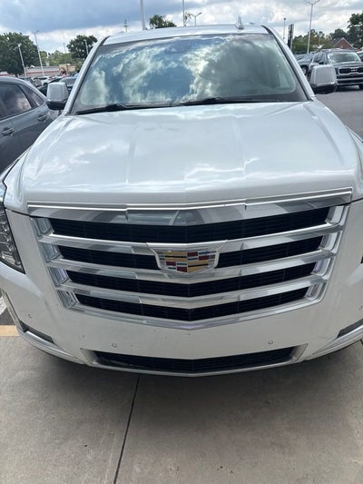 2018 Cadillac Escalade Luxury