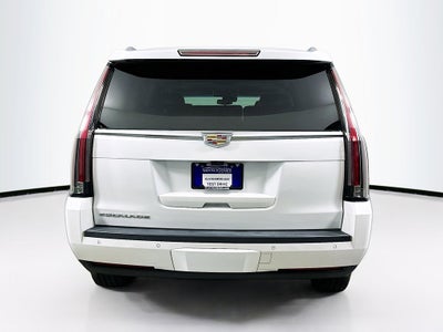 2018 Cadillac Escalade Luxury