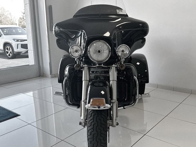 2011 Harley-Davidson Test Base