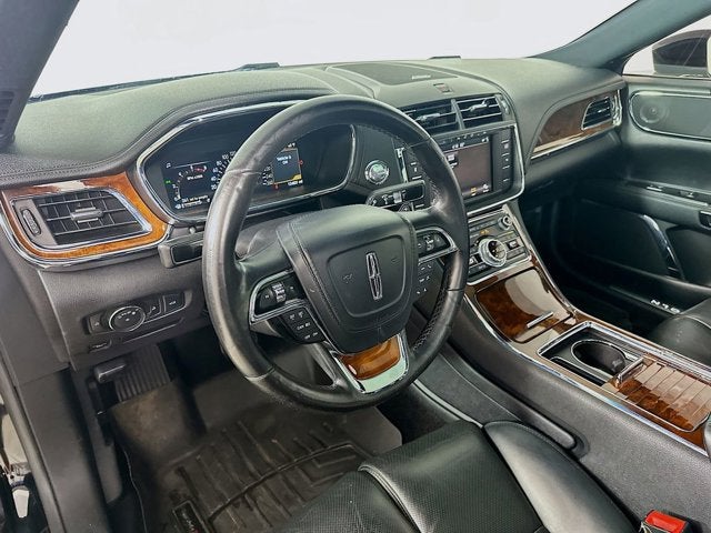 2017 Lincoln Continental Select