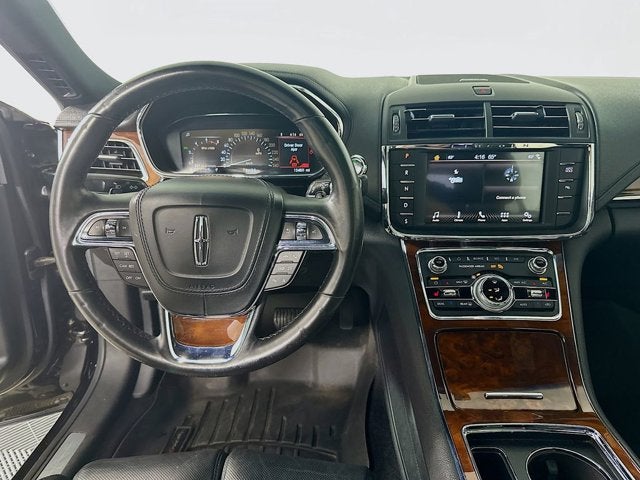 2017 Lincoln Continental Select