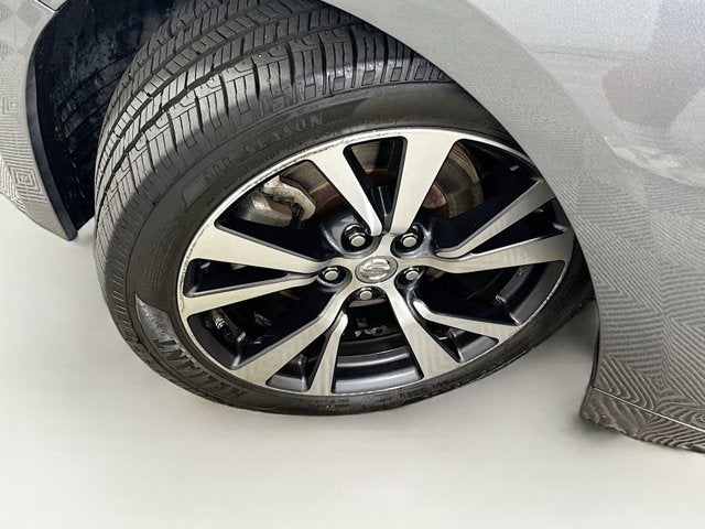 2017 Nissan Maxima SV