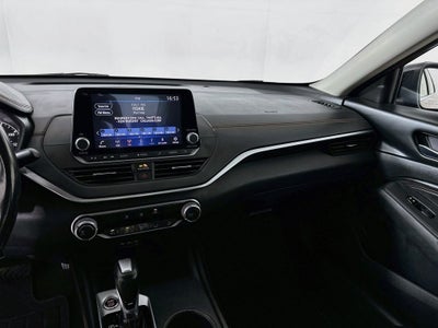 2022 Nissan Altima 2.5 SR