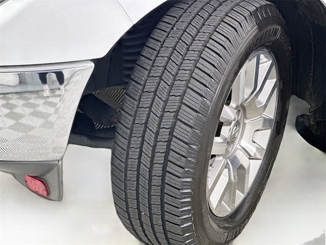 2010 Nissan Frontier LE