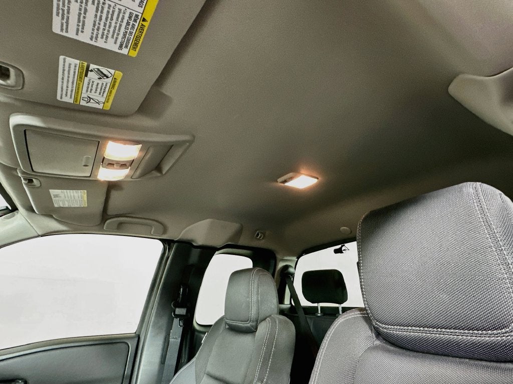 2024 Nissan Frontier SV