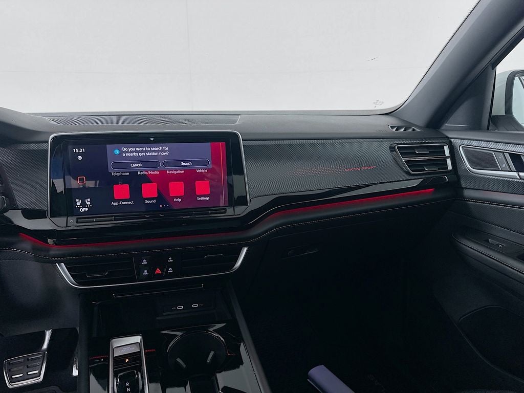 2024 Volkswagen Atlas Cross Sport 2.0T SEL R-Line