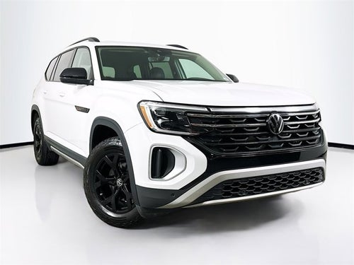 2024 Volkswagen Atlas 2.0T Peak Edition SE w/Technology