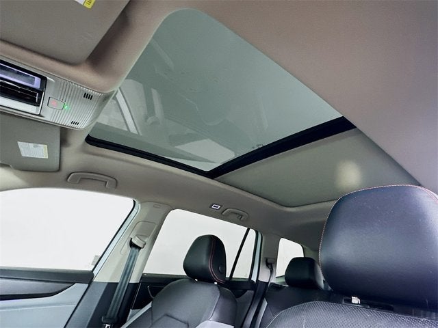 2024 Volkswagen Atlas 2.0T Peak Edition SE w/Technology