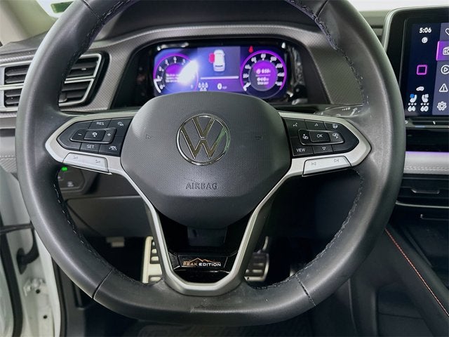 2024 Volkswagen Atlas 2.0T Peak Edition SE w/Technology