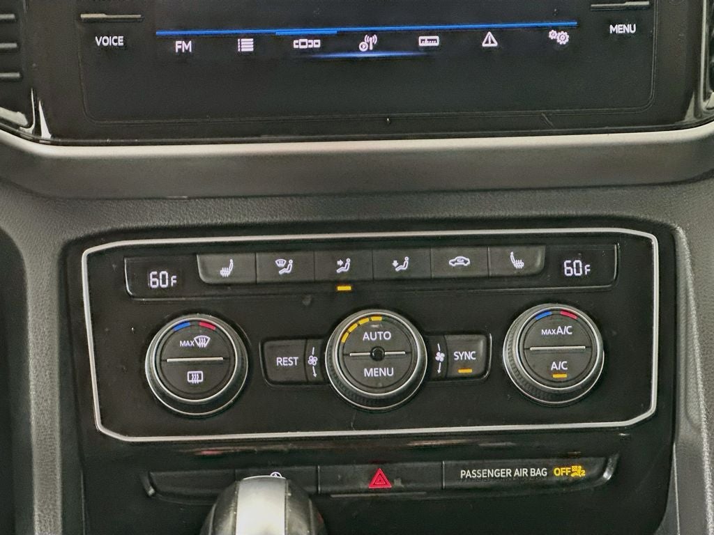 2022 Volkswagen Atlas 3.6L V6 SE w/Technology