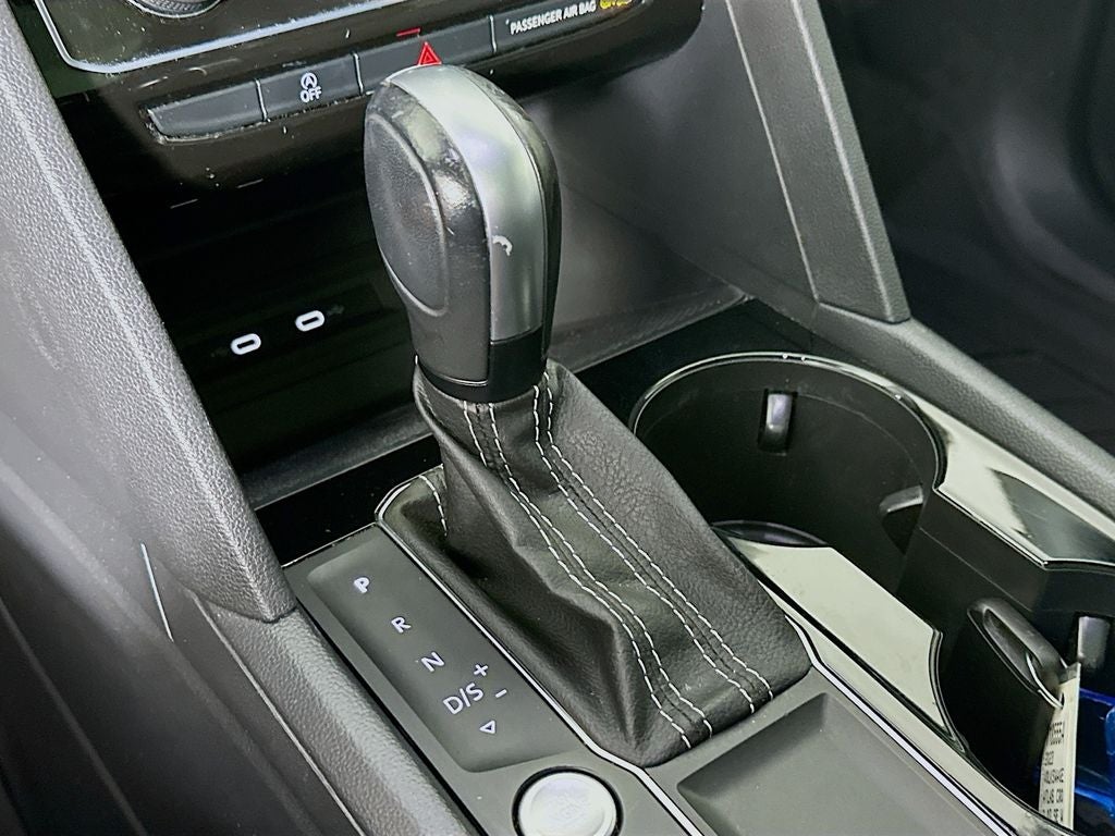 2023 Volkswagen Atlas Cross Sport 2.0T SE w/Technology
