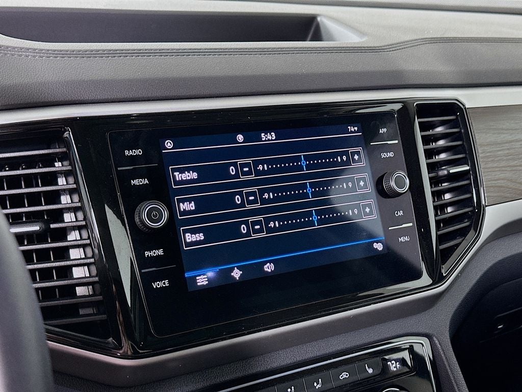 2023 Volkswagen Atlas 3.6L V6 SE w/Technology