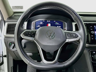 2022 Volkswagen Atlas 3.6L V6 SE w/Technology