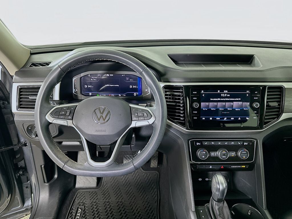 2023 Volkswagen Atlas 3.6L V6 SE w/Technology