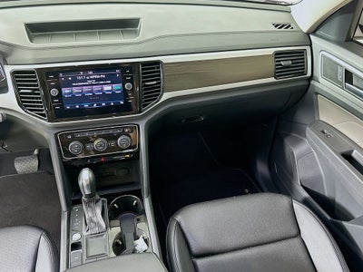 2023 Volkswagen Atlas 2.0T SE w/Technology