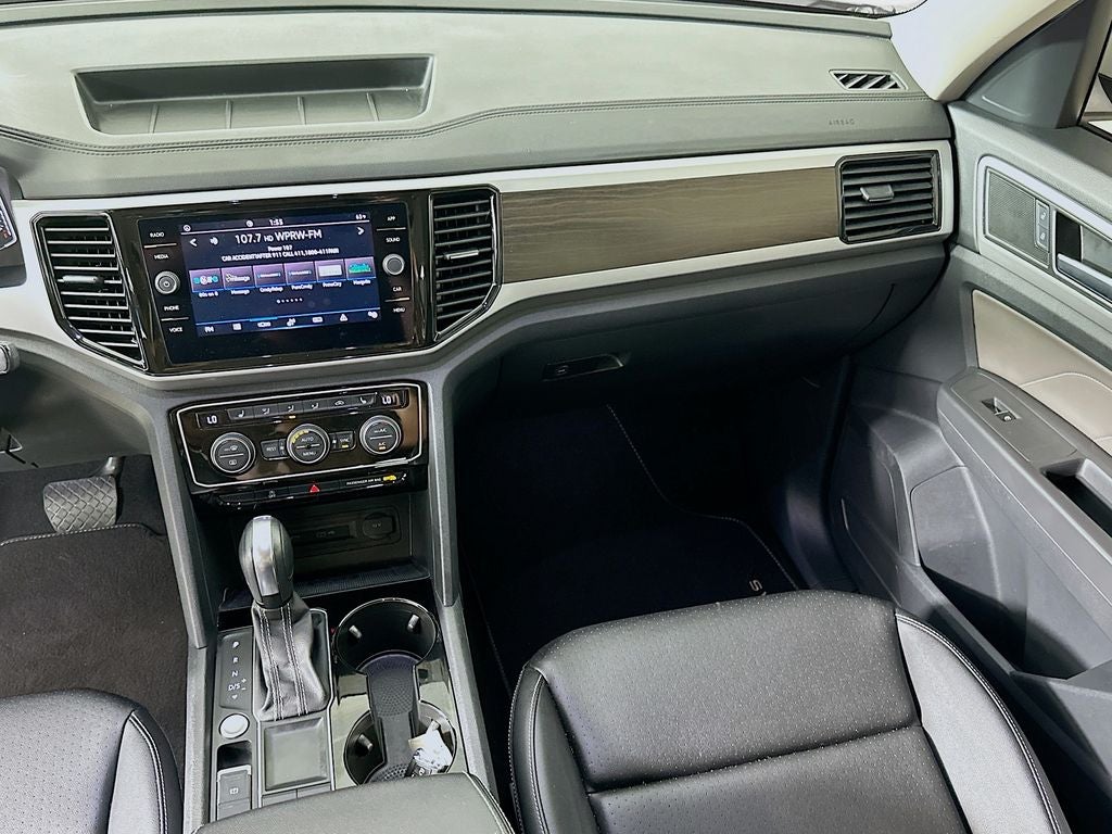 2023 Volkswagen Atlas 2.0T SE w/Technology