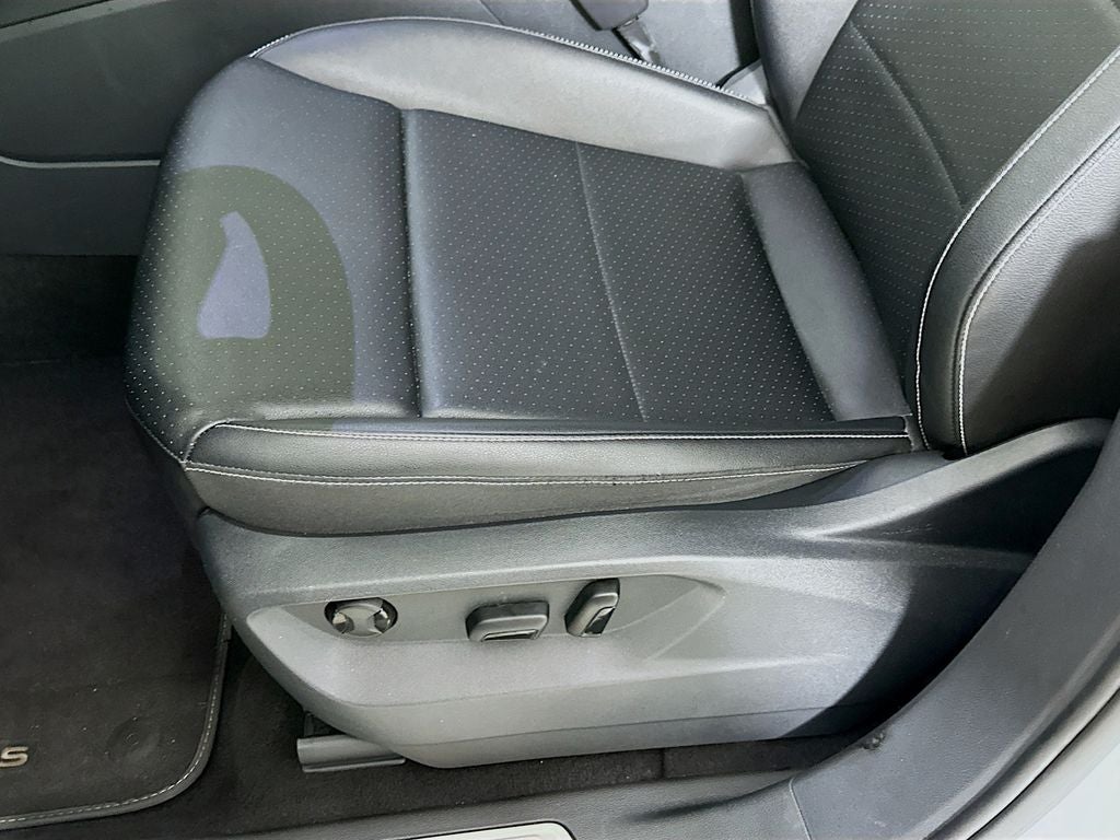 2023 Volkswagen Atlas 2.0T SE w/Technology