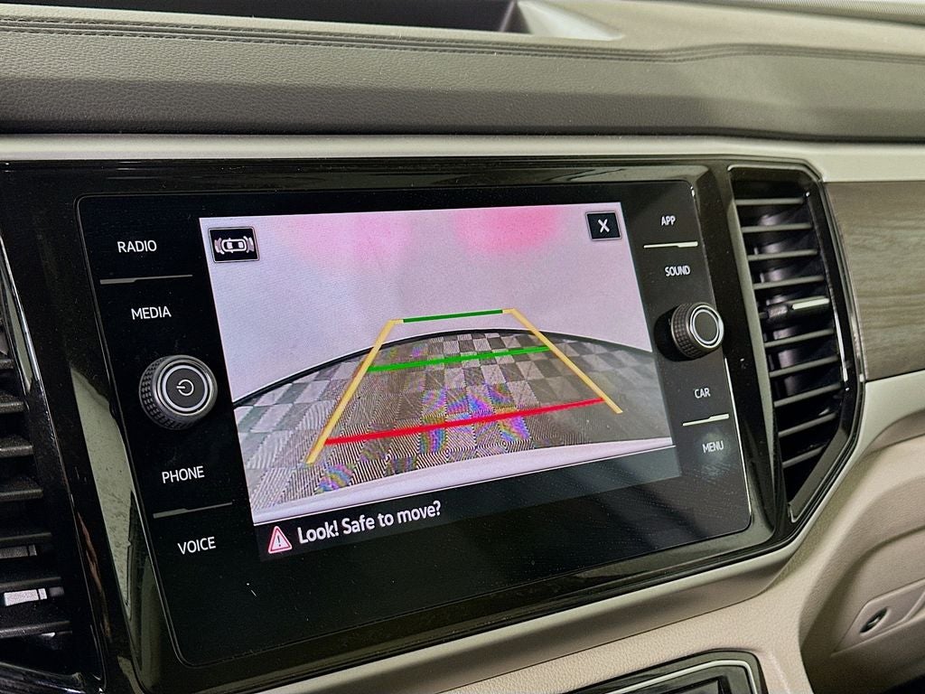 2023 Volkswagen Atlas 3.6L V6 SE w/Technology