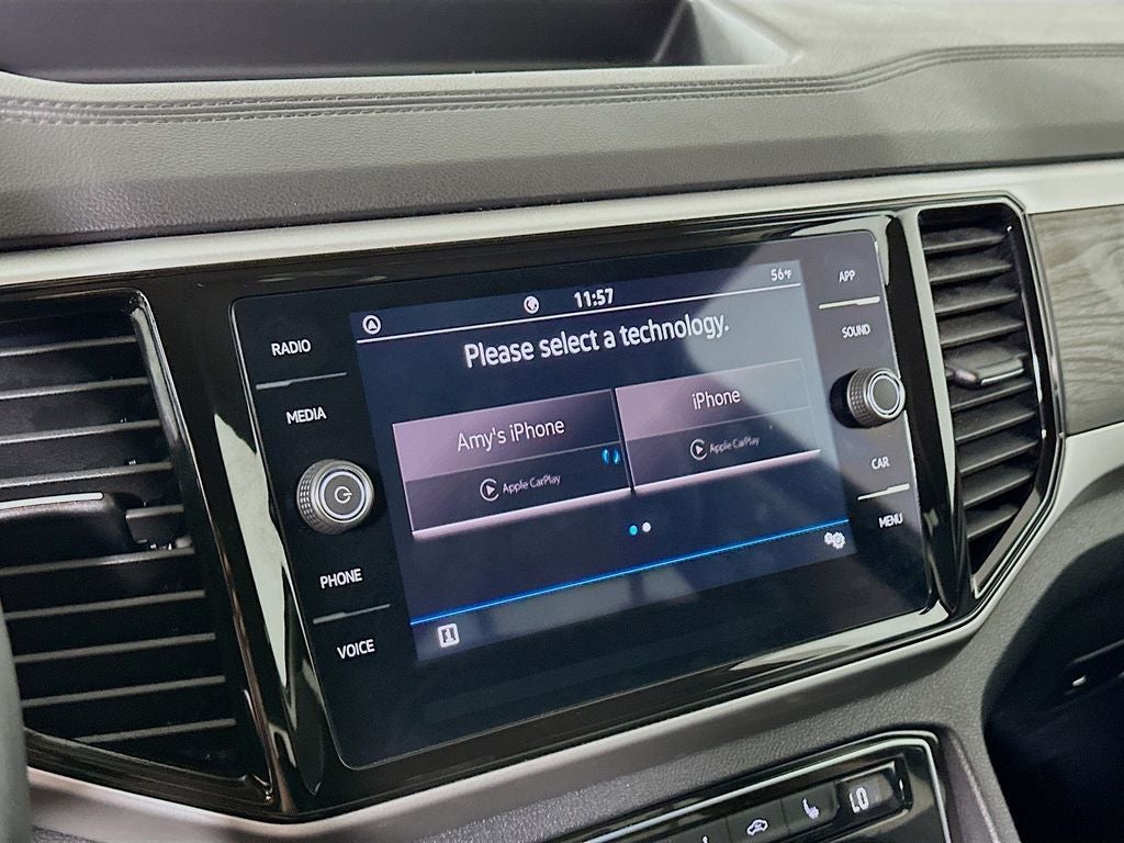 2023 Volkswagen Atlas 3.6L V6 SE w/Technology