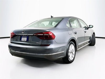 2018 Volkswagen Passat 2.0T SE